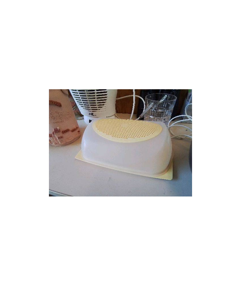 BOITE A FROMAGE TUPPERWARE 