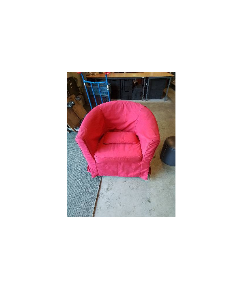 FAUTEUIL CLUB TISSU ROUGE PIEDS BOIS CLAIR IKEA TULLSTA
