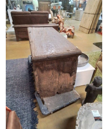 COFFRE 18 EIM A RESTAURER 