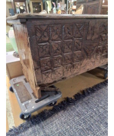 COFFRE 18 EIM A RESTAURER 