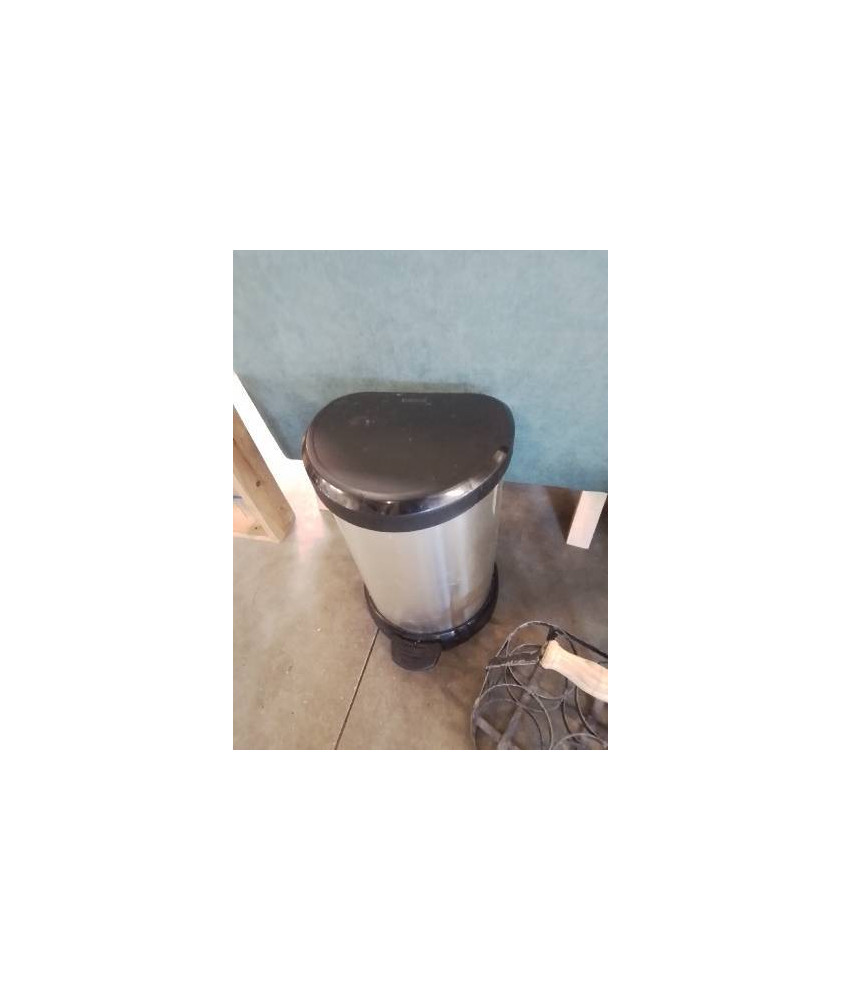 POUBELLE A PÉDALE RÉSINE NOIR ET GRIS CURVER