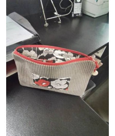 POCHETTE VELOURS TAUPE TISSUS FLEURS ROUGES