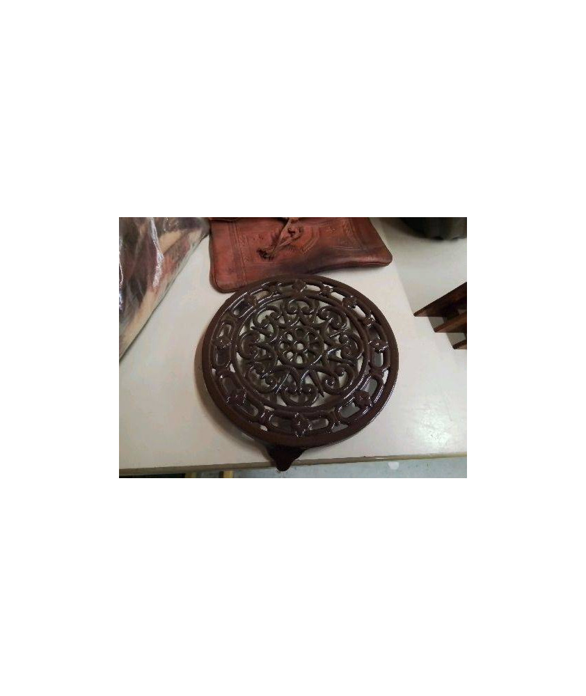 DESSOUS DE PLAT EN FONTE 