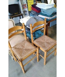 CHAISE PIN PAILLEE