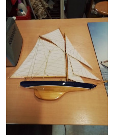 DEMI COQUE VOILIER BOIS