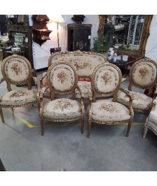 SALON EN BOIS DORÉ TAPISSERIE D’AUBUSSON