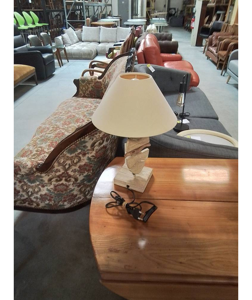 LAMPE BOIS AJ ECRU 