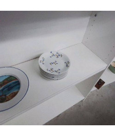 LOT DE 6 ASSIETTES AUX BLEUETS