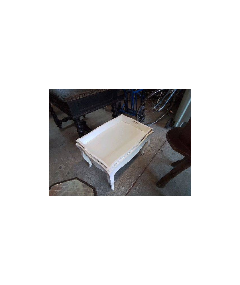 TABLE BASSE AVEC SON PLATEAU 