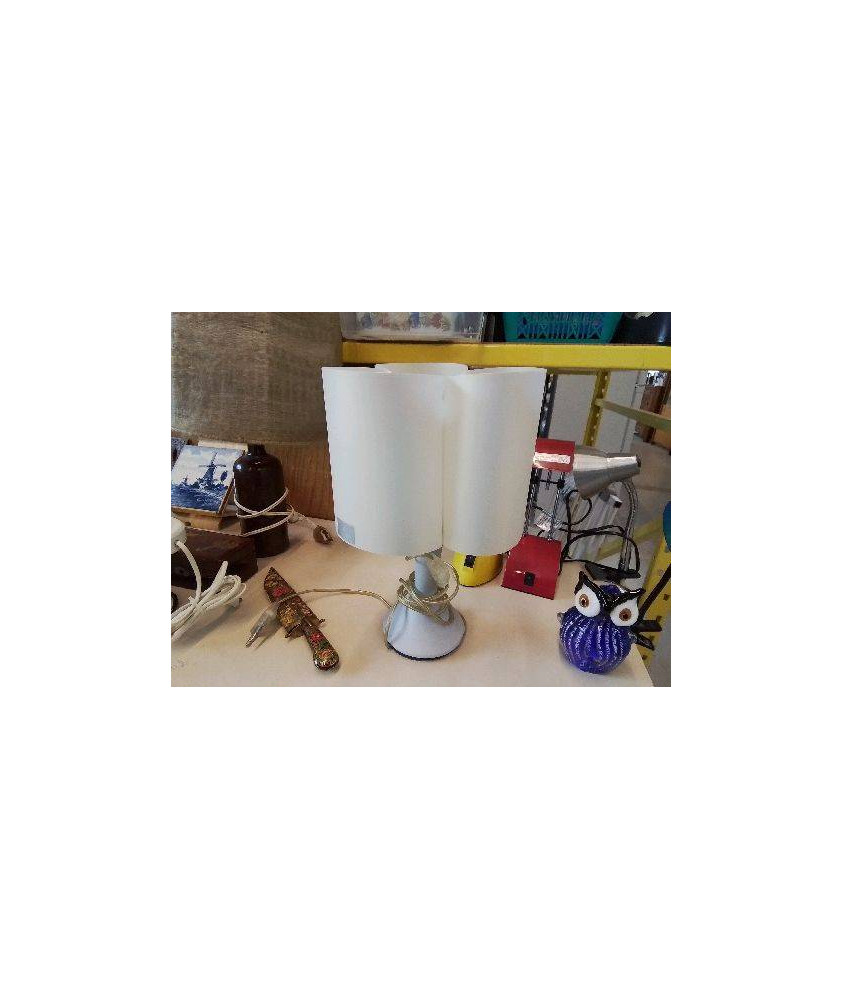LAMPE GRISE 