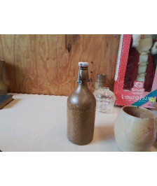 BOUTEILLE EN GRÈS 