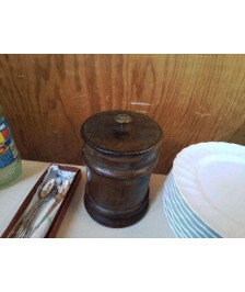 TABATIÈRE EN VERRE ET CUIRE 
