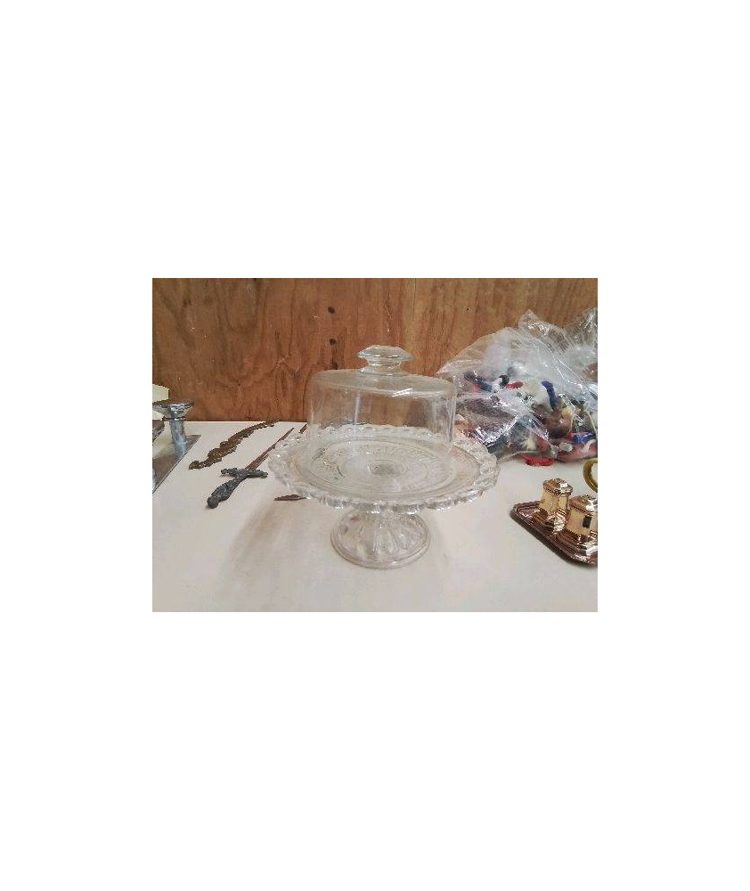 PRESENTOIRE À GATEAU AVEC SA CLOCHE 