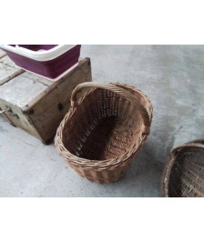 PANIER EN ROTIN 