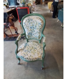 FAUTEUIL NAPOLÉON III BOIS PEINT VERT TISSU FLEURI