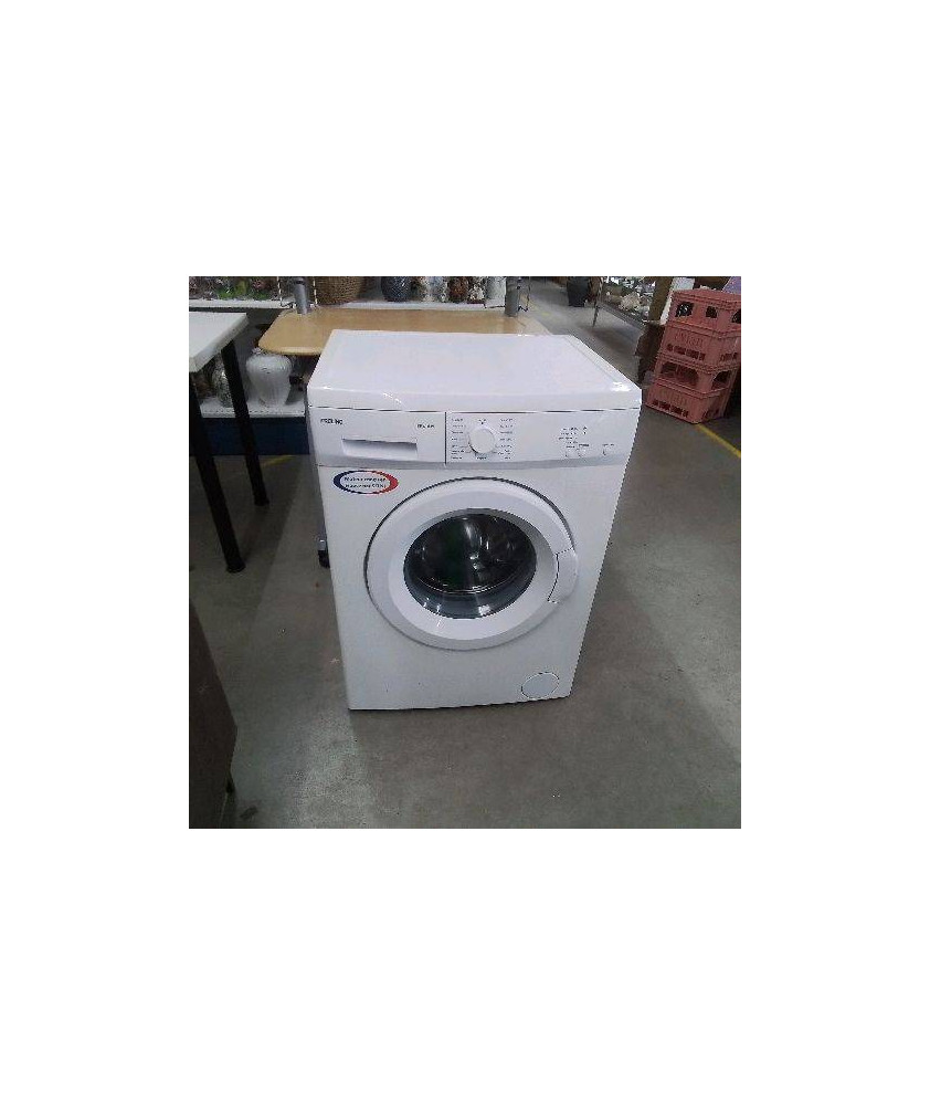 MACHINE A LAVER PROLINE 