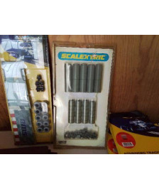 SUPPORT POUR VOITURE SCALEXTRIC 