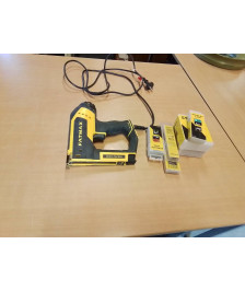 CLOUTEUSE AGRAFEUSE ÉLECTRIQUE STANLEY  FATMAX MULTI TACKER FATMAX