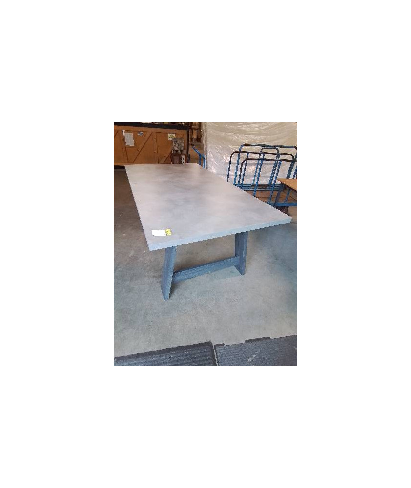 TABLE RECTANGULAIRE BOIS GRIS PIED COMPAS