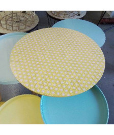 TABLE BASSE JAUNE GM A MOTIFS