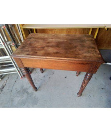 TABLE D’APPOINT 