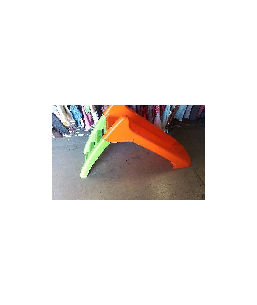 TOBOGGAN PLASTIQUE 