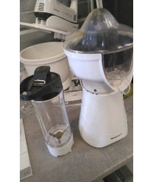 PRESSE AGRUMES- BLENDER A SMOOTHIE