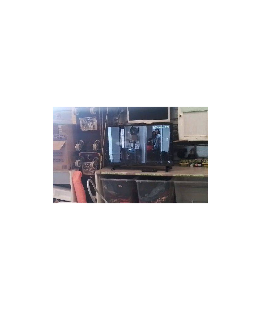 ECRAN TUCSON 81CM TNT HD