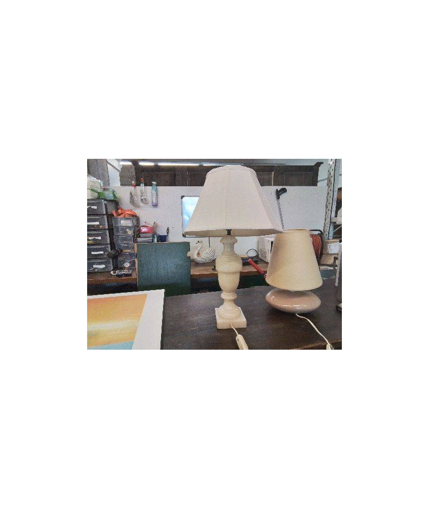 LAMPE SUR PIED EN ALBATRE