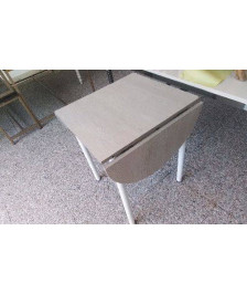 TABLE DE CUISINE A VOLETS EN LETAT 