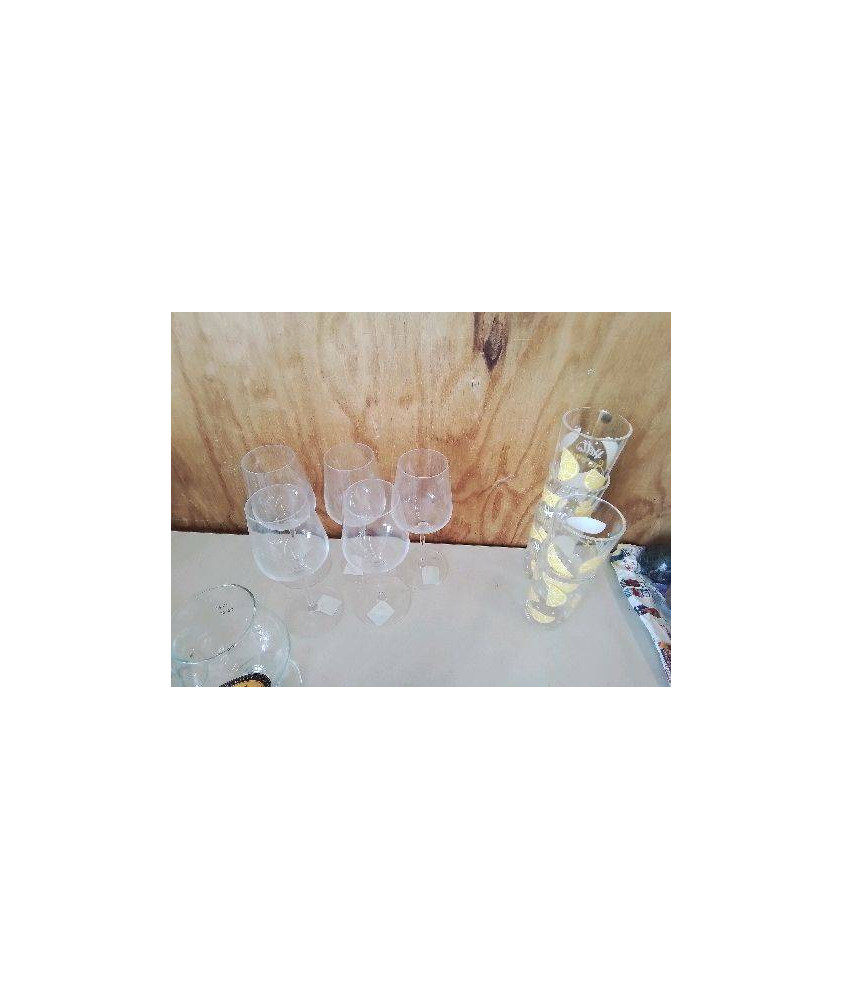 LOT DE 5 VERRES 