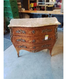 COMMODE 3 TIROIRS BOIS DE ROSE MARQUETE PLATEAU MARBRE ECRU ROSE STYLE LOUIS XV 