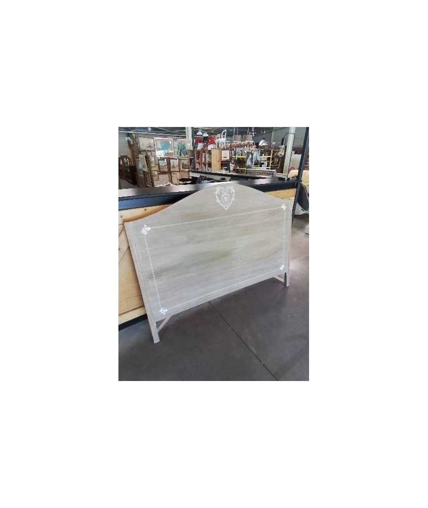 TÊTE DE LIT BOIS TAUPE AU COEUR 160X120CM