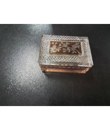 COFFRET A BIJOUX CRISTAL DE BOHEME TAILLÉ  ET GRAVE  