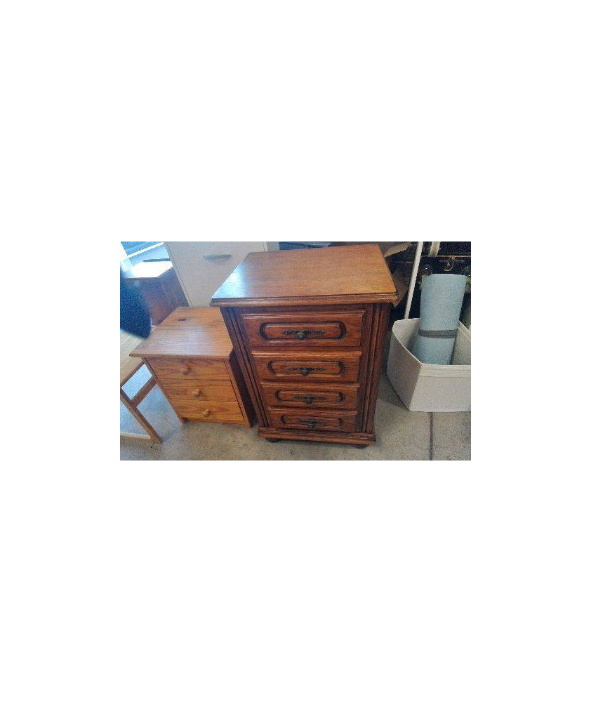 MEUBLE 4 TIROIRS 