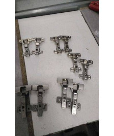 CHARNIÈRES LA PAIRE