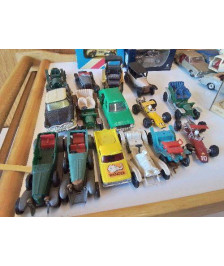 PETITE VOITURE