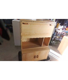 MEUBLE DE RANGEMENT 2 PORTES 1 TRAPPE 