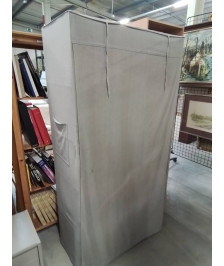 ARMOIRE PENDERIE BOIS ET TISSU TAUPE