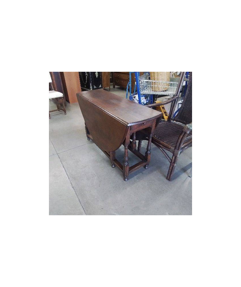 TABLE A VOLETS 