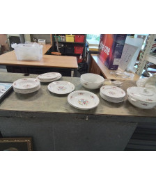 SERVICE DE TABLE 28 PIECES CÉRAMIQUE CERANOR MODELE POMPADOUR