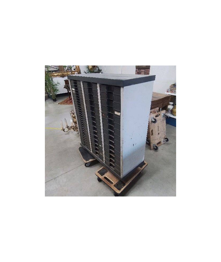 MEUBLE DE RANGEMENT METAL A TIROIRS