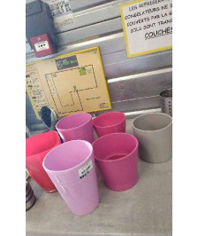 CACHE POT