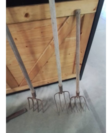 FOURCHE A FUMIER 4 DENTS
