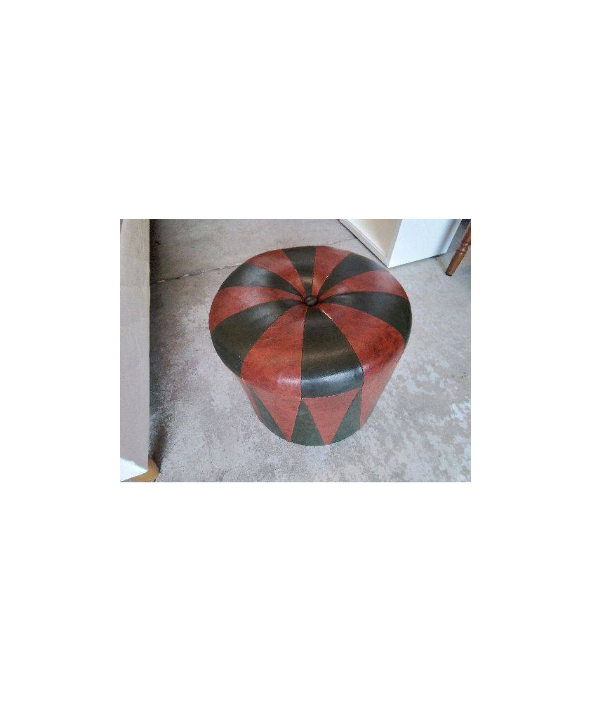POUF EN CUIR