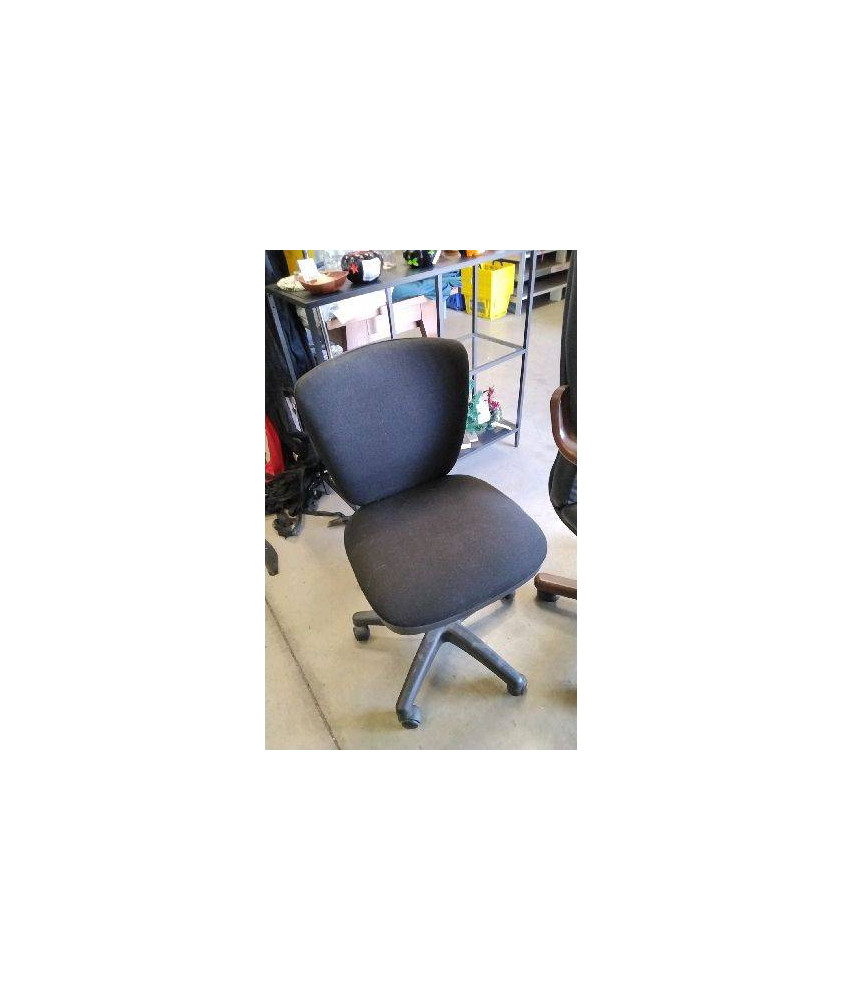 CHAISE DE BUREAU A ROULETTES 
