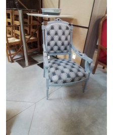 FAUTEUIL BOIS PEINT CAPITONNÉ TISSU GRIS STYLE LOUIS XVI FIN XIXE 