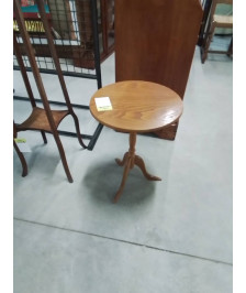 GUERIDON ROND BOIS CLAIR TRIPODE 