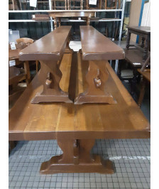 TABLE MONASTERE 240 X100 CM                  + 2 BANCS CHENE MASSIF 