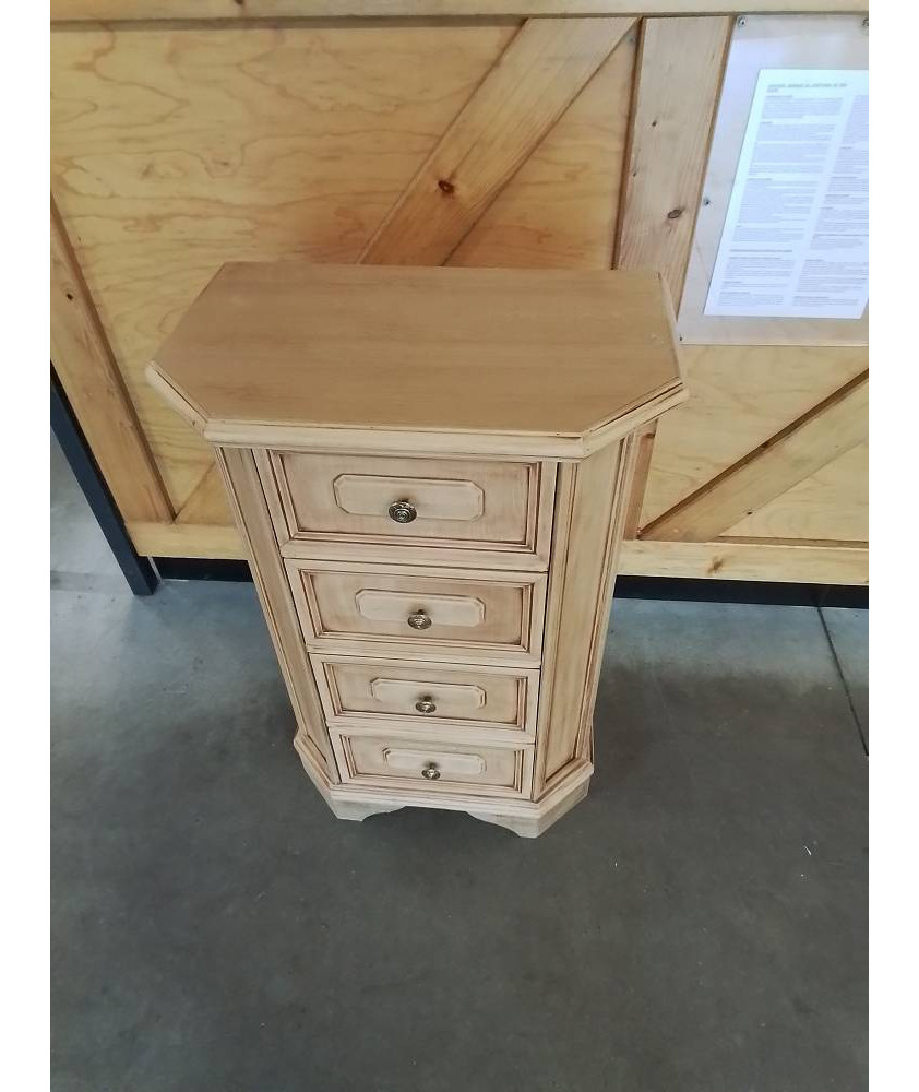 MEUBLE BOIS NATUREL MOULURÉ 4 TIROIRS 